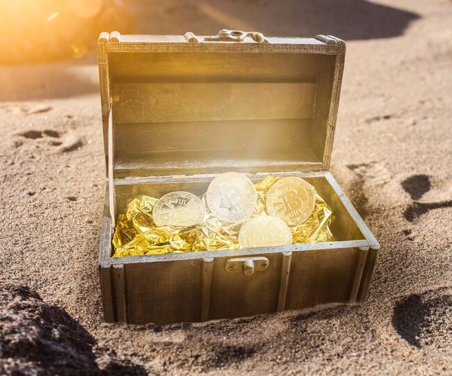 Amazing Stories of Lost Bitcoin Treasure Waiting to be Found